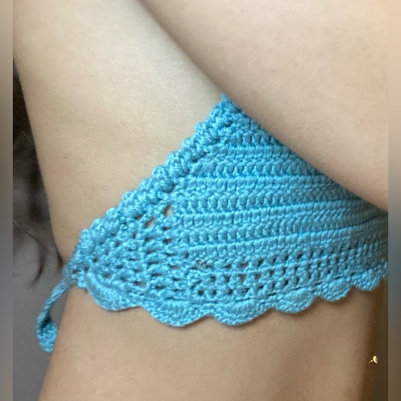 Baby Blue Halter crop top - Picture 5 of 5